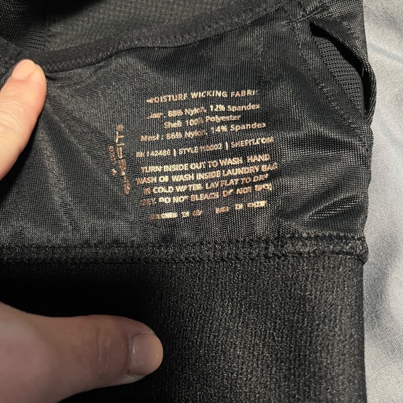 Shefit ultimate sports bra high impact black 2luxe - Picture 3 of 3